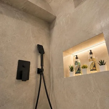 Emona Old Town Apartman *